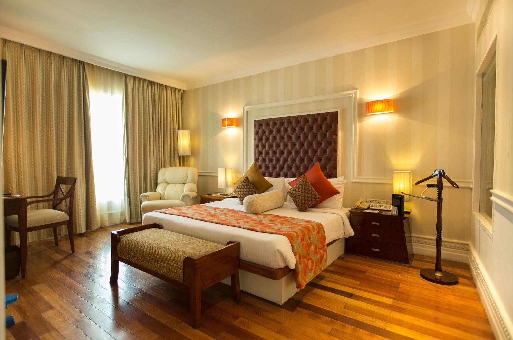 The Chancery Pavilion Bangalore Eksteriør billede